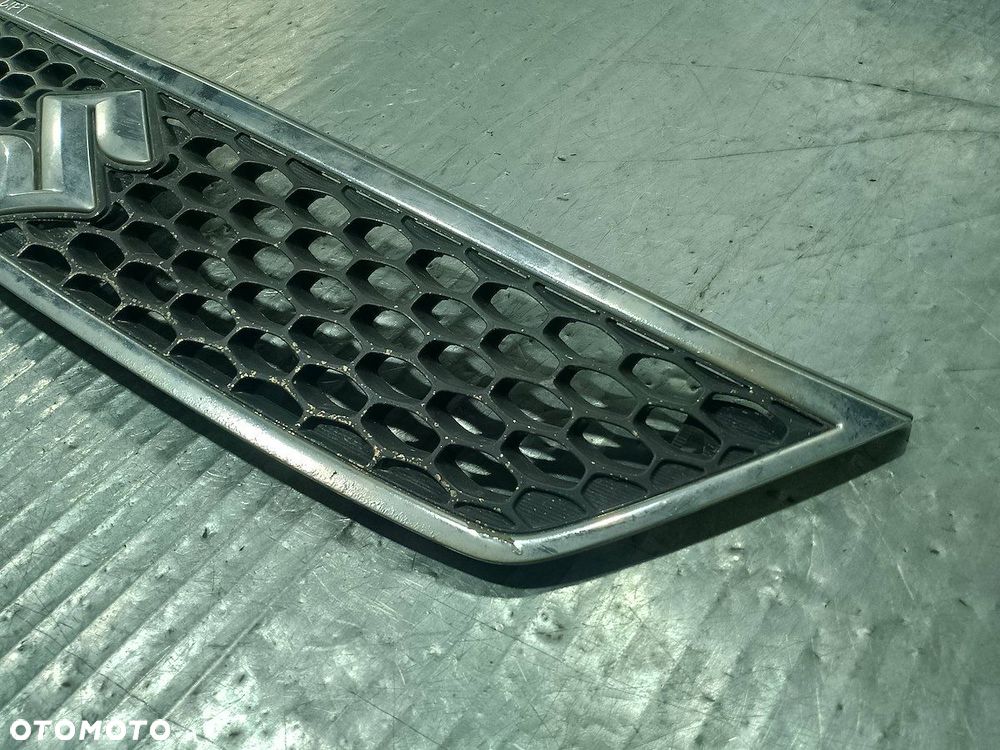 ATRAPA GRILL GRIL SUZUKI LIANA 72111-59J00 - 7