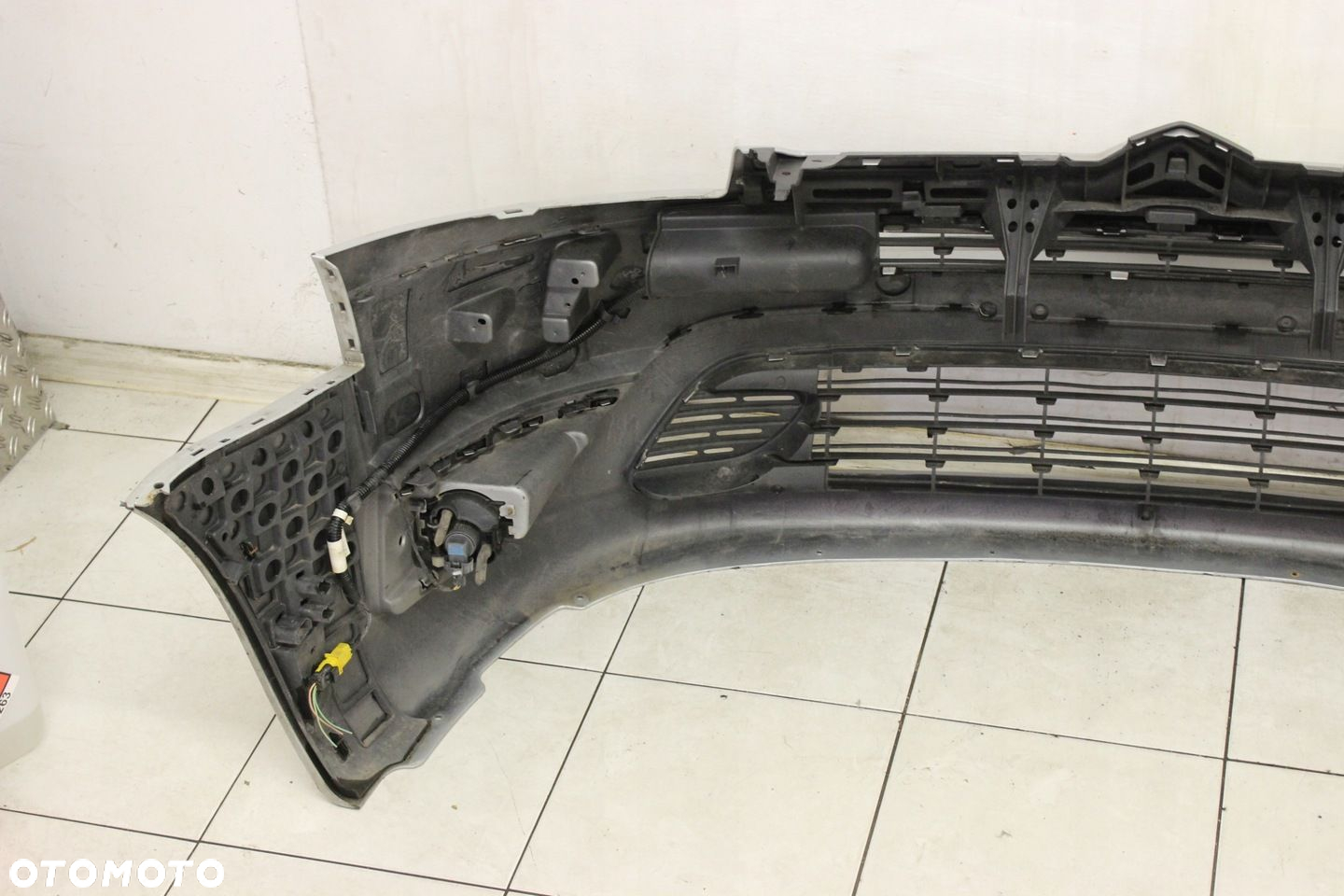 ZDERZAK PRZÓD CITROEN C4 GRAND PICASSO 06R- EZR EZRC - KOD LAKIERU - 13