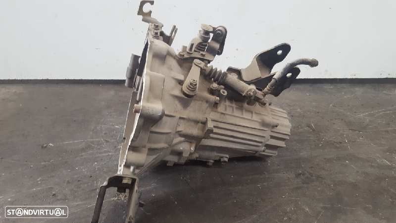 CAIXA VELOCIDADES HYUNDAI LANTRA II 1995 - 1