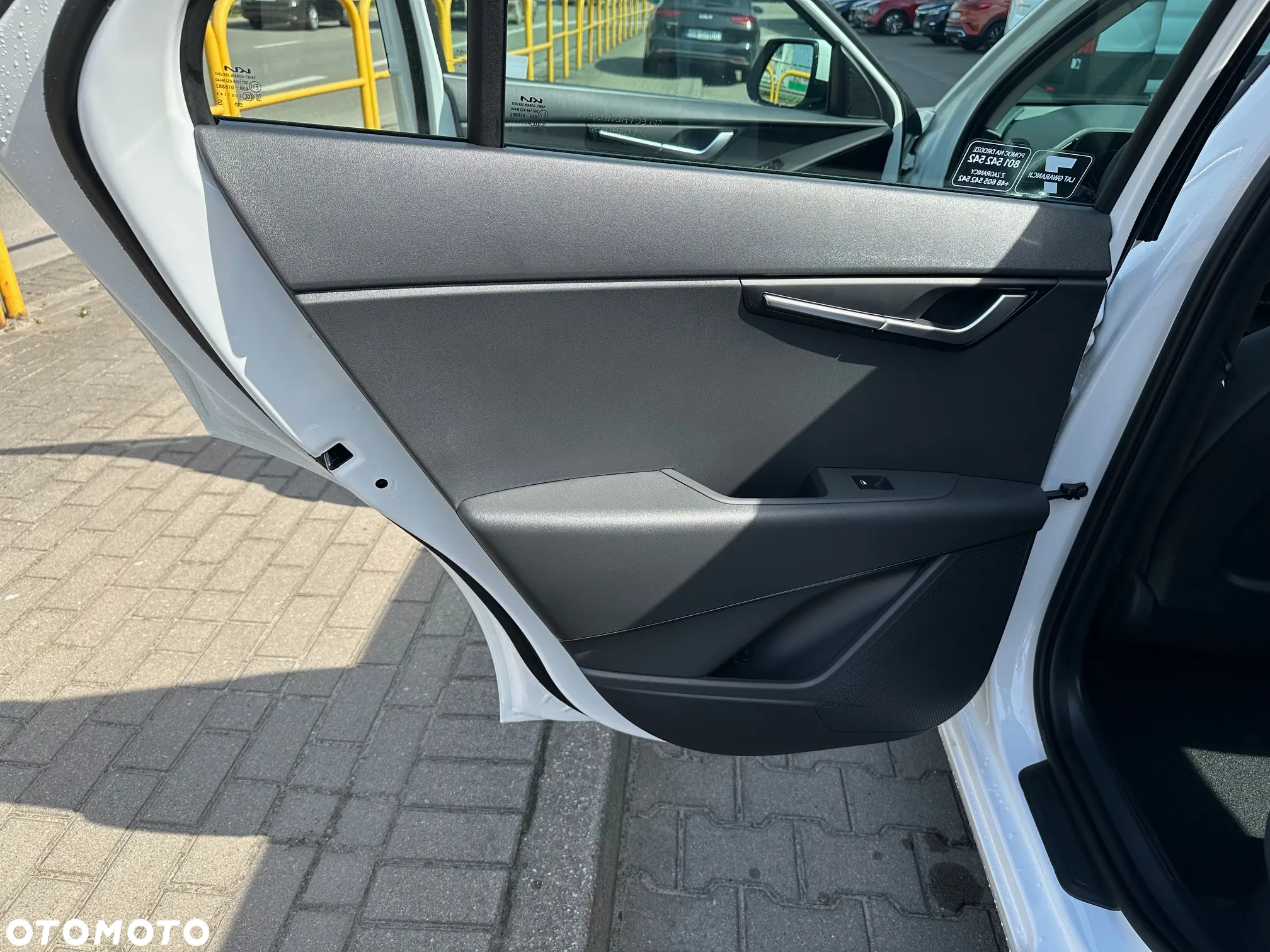 Kia Niro 1.6 GDI Hybrid M - 13