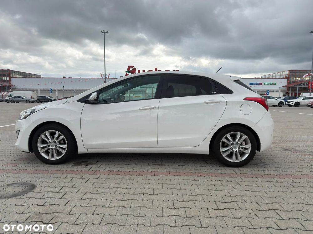 Hyundai i30 1.6 CRDi Style - 9