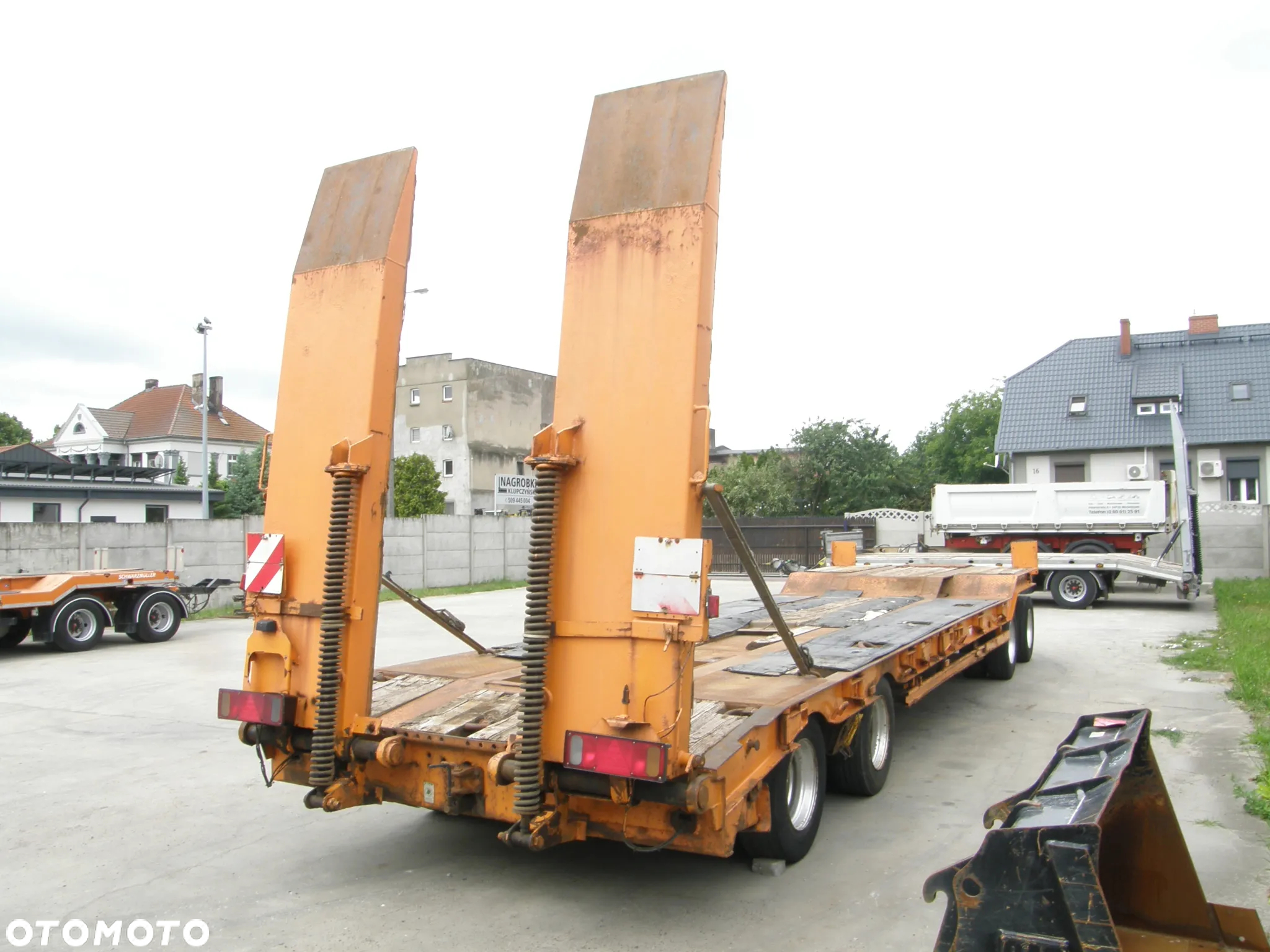 Müller-Mitteltal T4 KOMPAKT 2005 4 osiowa przyczepa niskopodwoziowa z Niemiec - 13