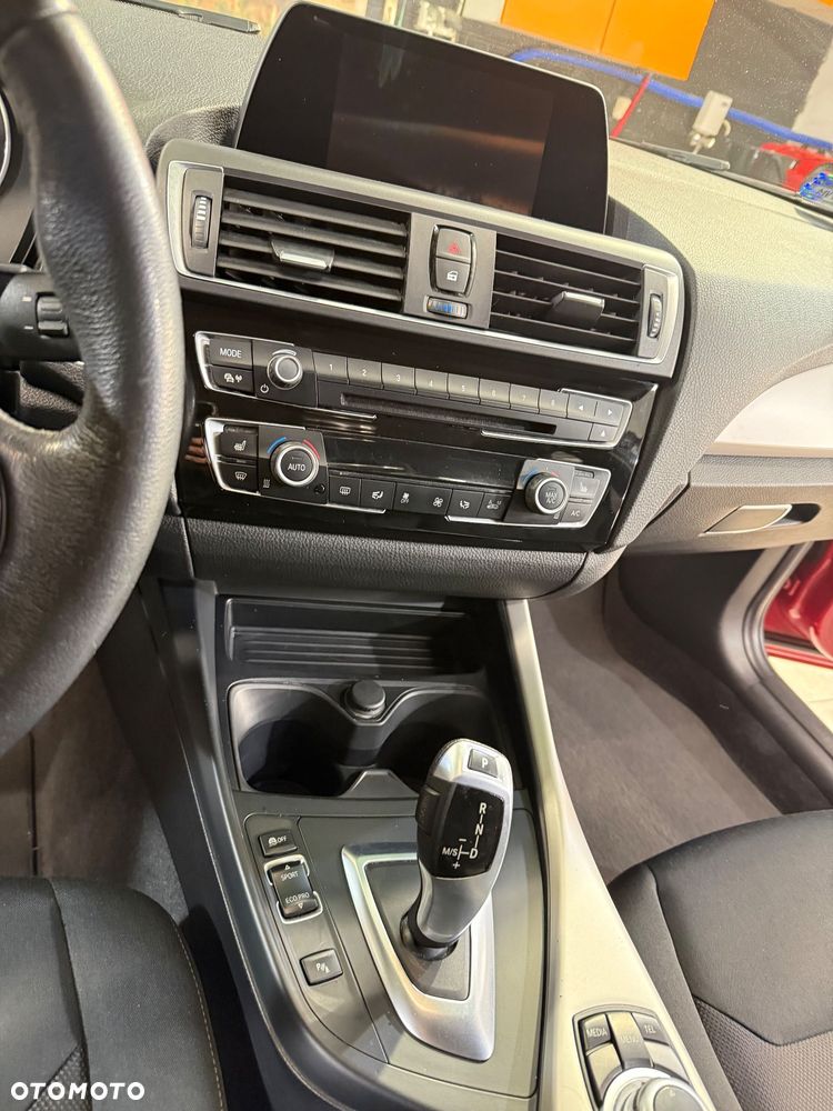 BMW Seria 1 118d - 2