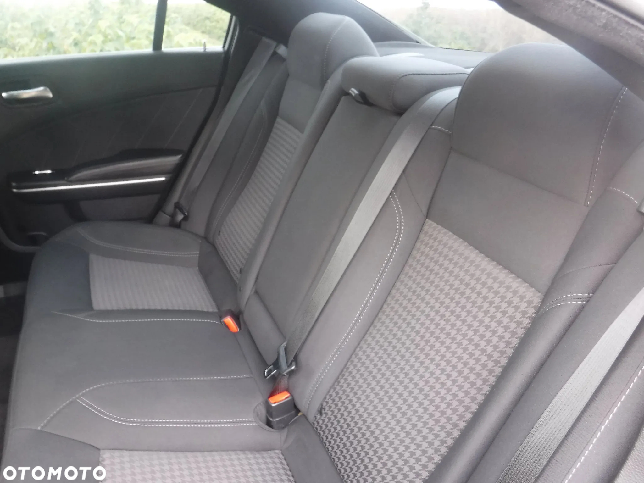 Dodge Charger 3.6 GT - 16