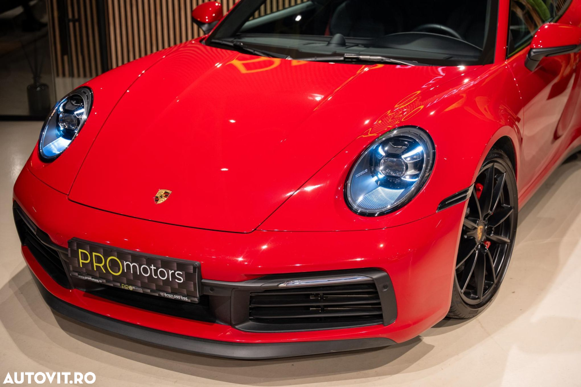 Porsche 911 Carrera S - 14