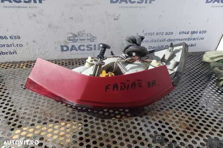 Lampa stop dreapta pe aripa Skoda Fabia 5J  [din 2007 pana  2010] seria Hatchback 1.2 MT (70 hp) - 1