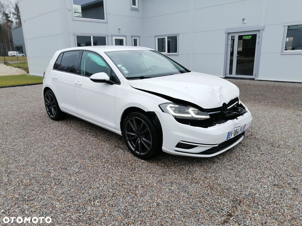 Volkswagen Golf 1.0 TSI Sound - 2