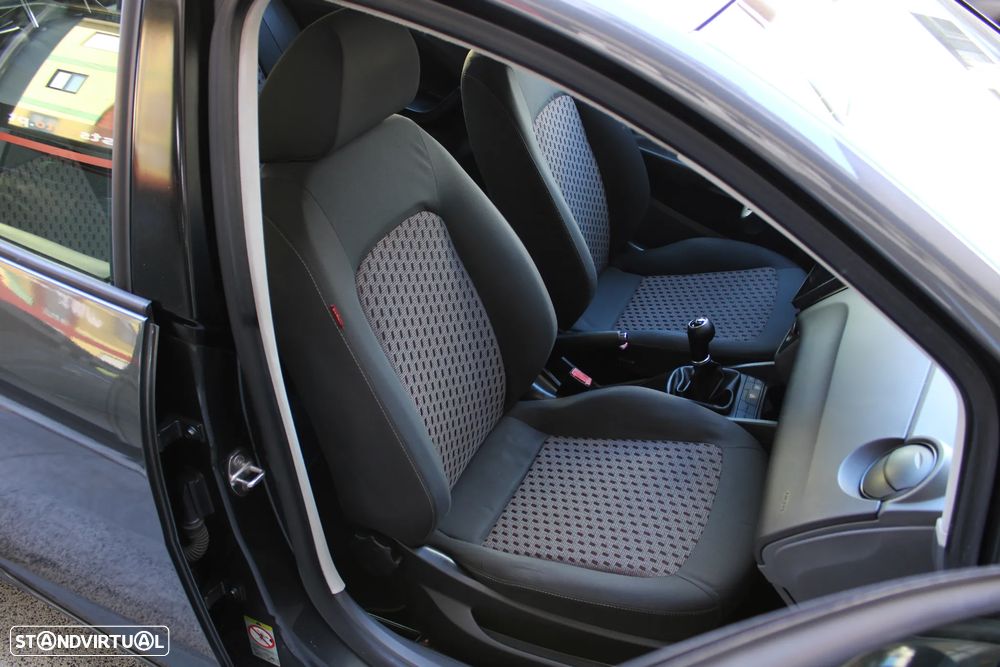 SEAT Ibiza 1.6 TDI CR Style - 30