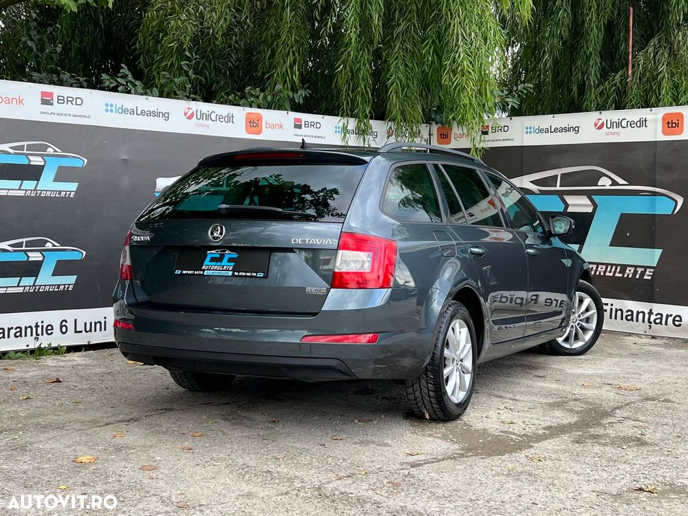 Skoda Octavia 2.0 TDI (Green tec) DSG Style - 4