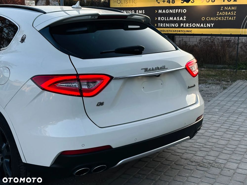 Maserati Levante Q4 GranSport - 12