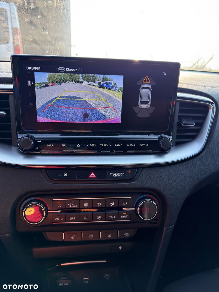 Kia ProCeed 1.6 T-GDI DCT7 OPF GT - 13