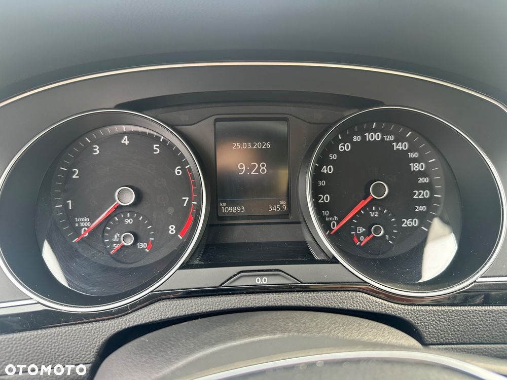 Volkswagen Passat 1.8 TSI BMT Comfortline DSG - 8