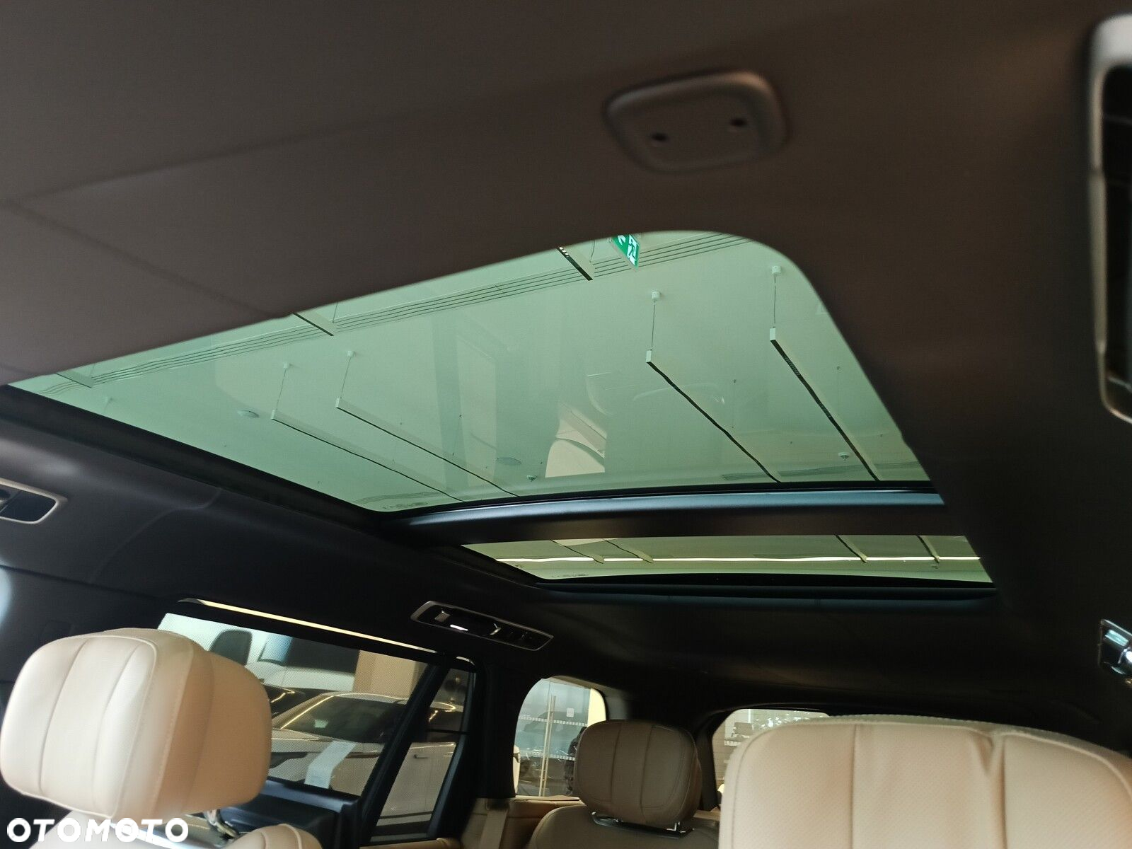 Land Rover Range Rover - 16