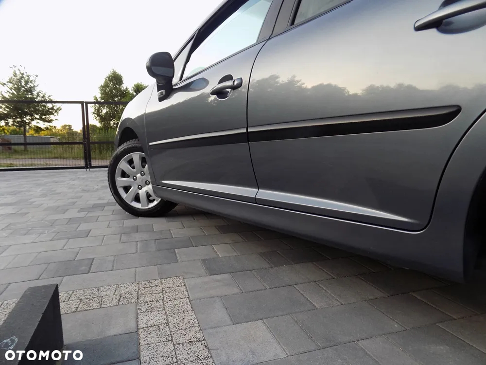 Peugeot 207 1.4 16V Trendy - 13