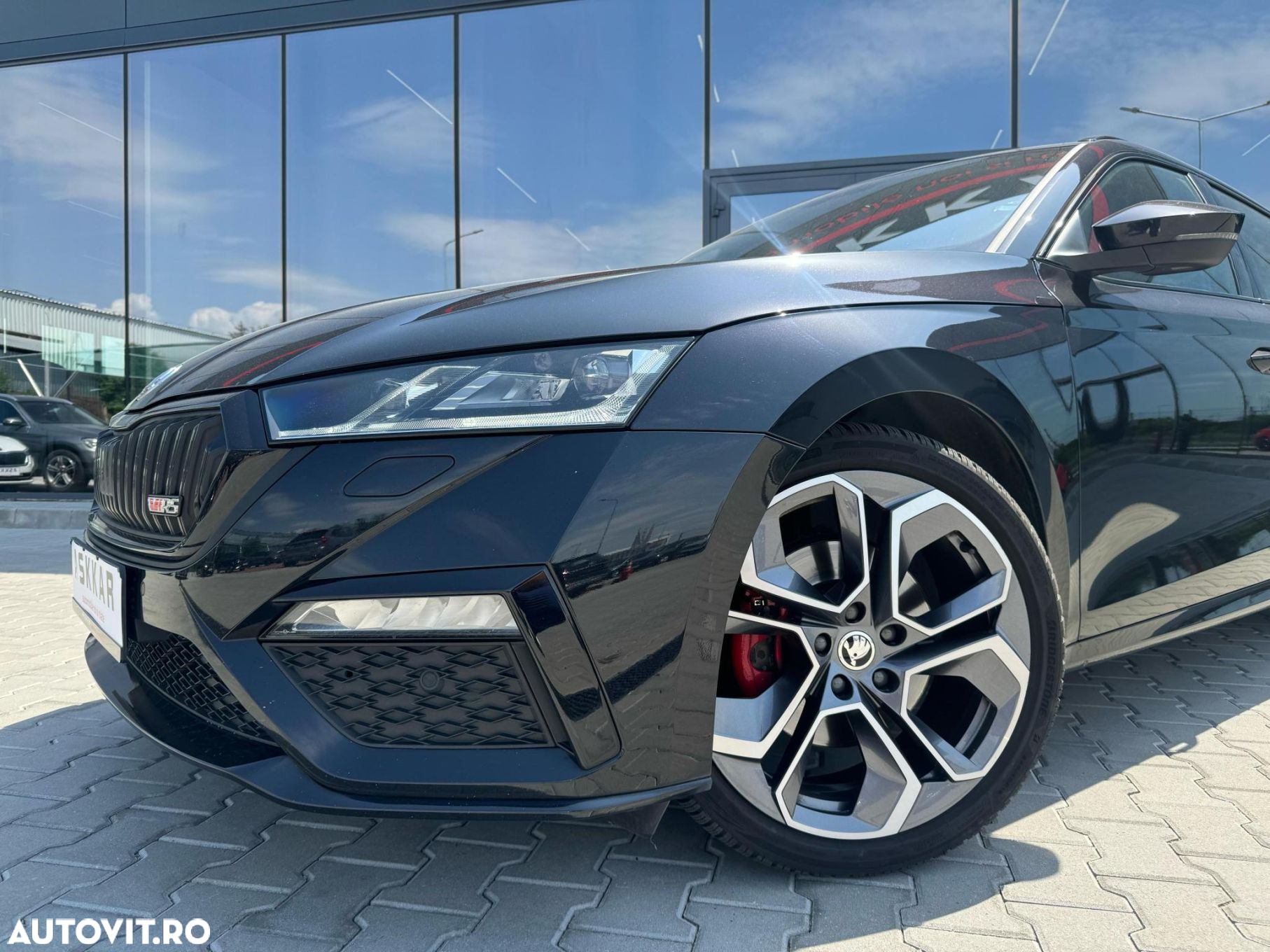 Skoda Octavia Combi 2.0 TDI DSG RS Plus - 30