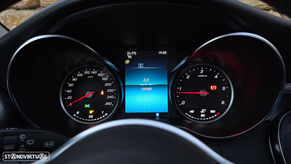 Mercedes-Benz C 200 - 19