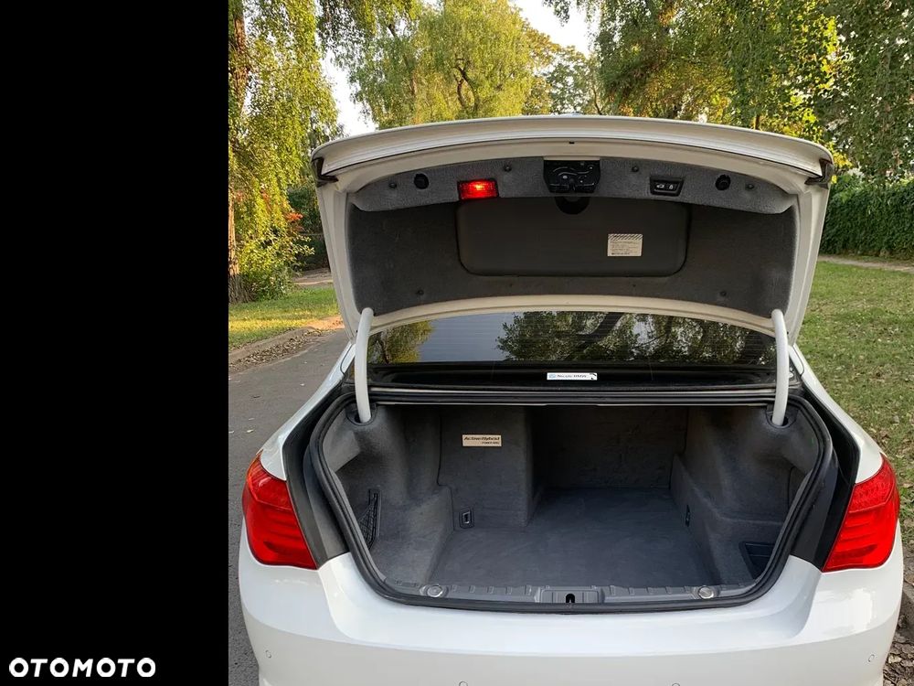 BMW Seria 7 - 9