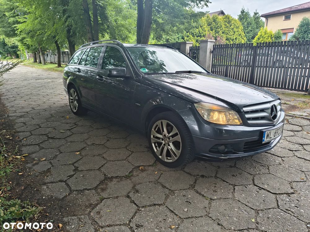 Mercedes-Benz Klasa C 200 CDI BlueEff Classic - 4