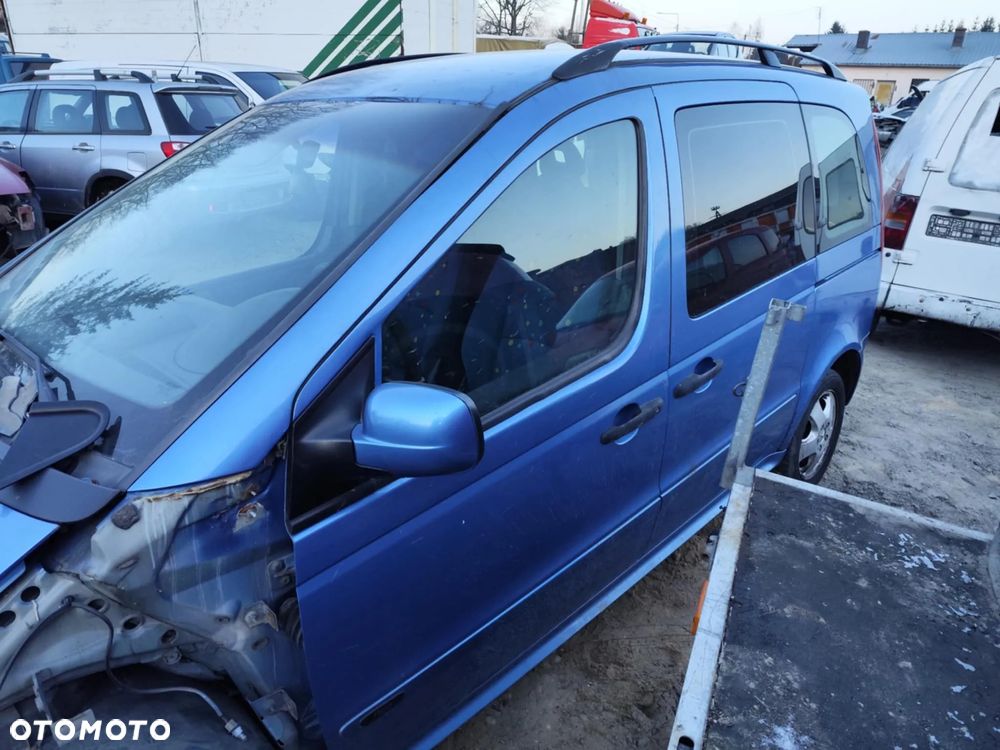 mercedes vaneo 414 maska zderzak lampa grill błotnik drzwi zbiornik paliwa szyba lusterko - 2