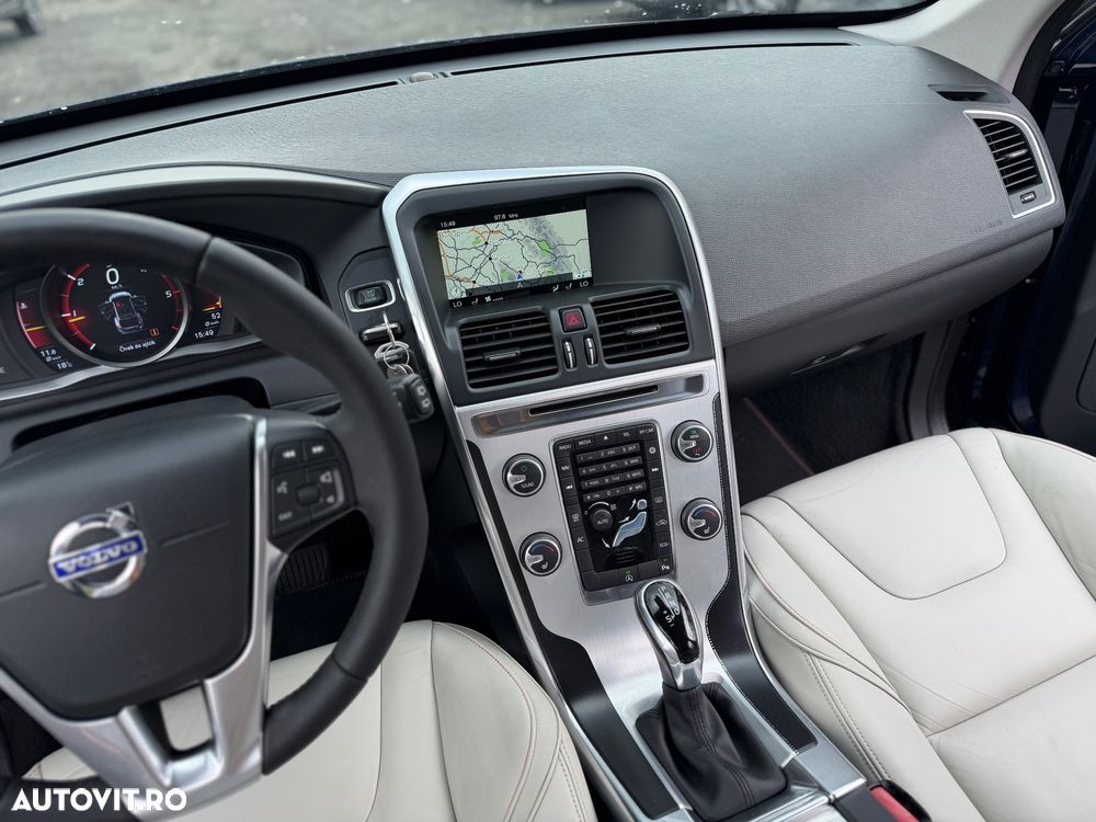 Volvo XC 60 D4 Geartronic Summum - 30