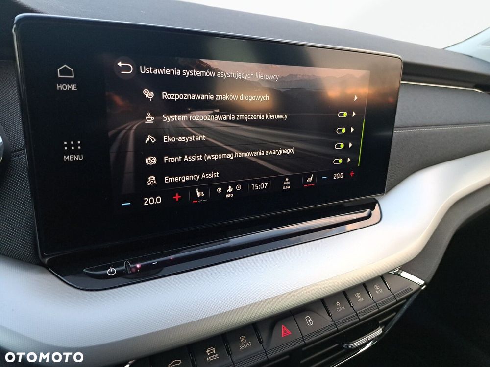 Skoda Octavia 2.0 TDI SCR Style DSG - 25