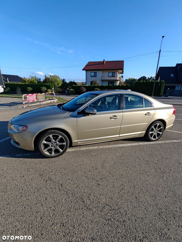 Volvo S80 2.0 Momentum - 4