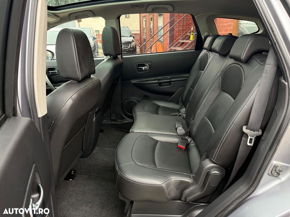 Nissan Qashqai+2 - 22