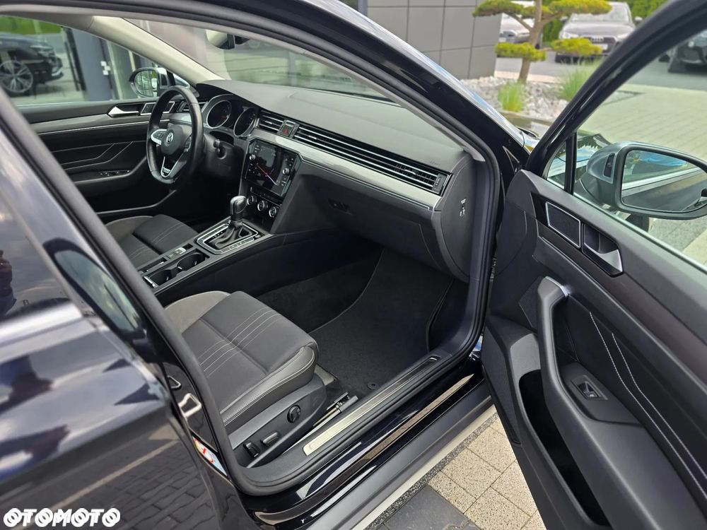Volkswagen Passat 2.0 TSI BMT 4Mot Highline DSG - 13