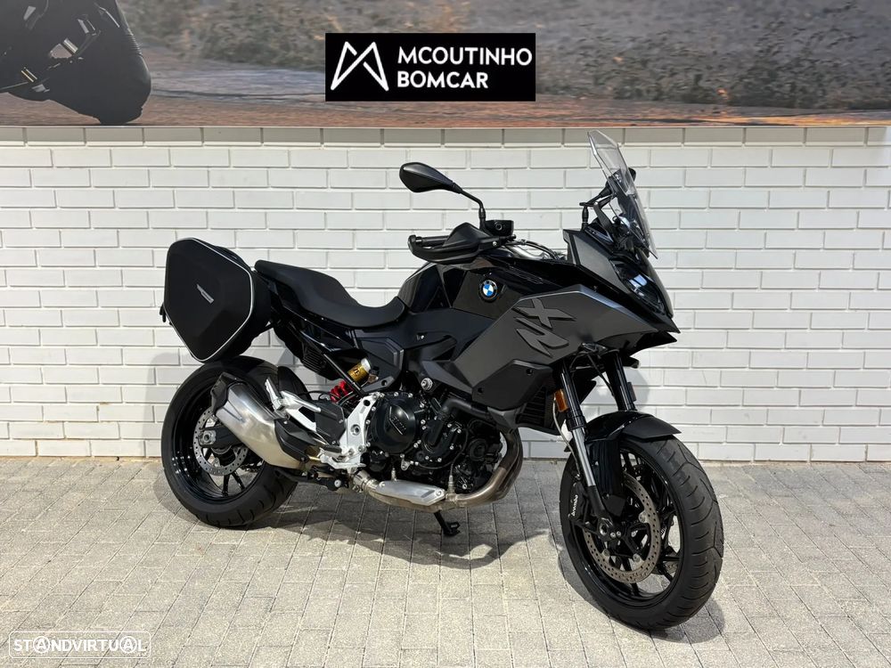 BMW F 900 XR Triple Black - 1