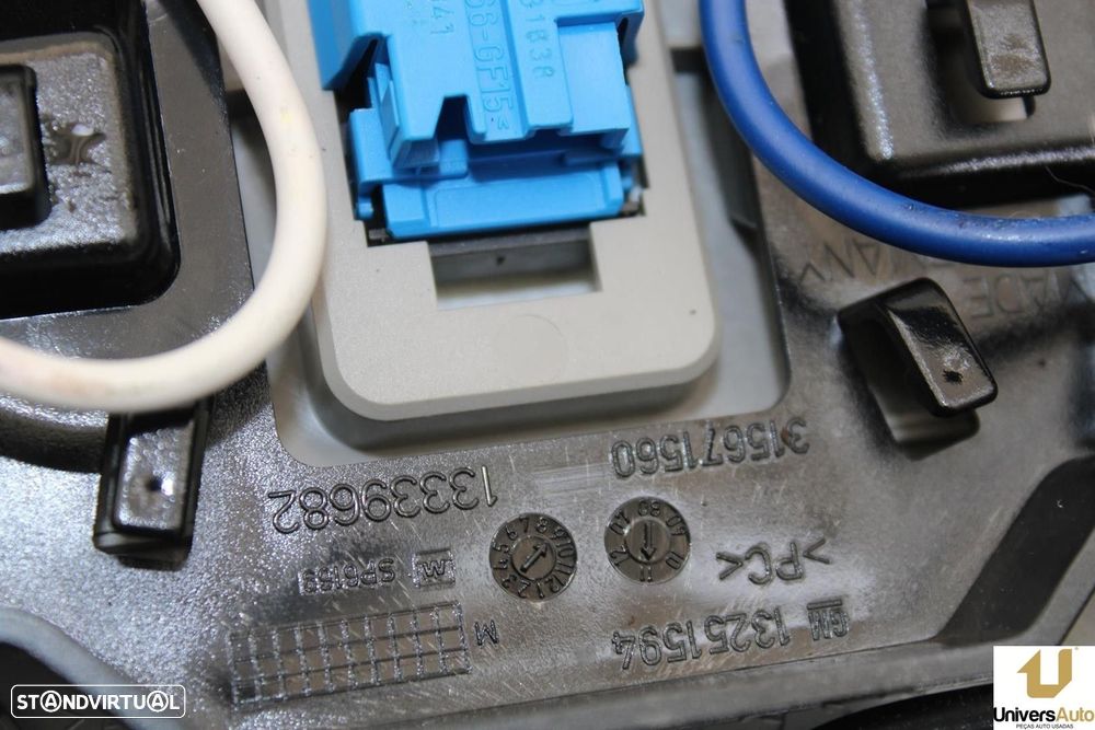 LUZ TECTO OPEL ASTRA J GTC 2012 -13309524 - 1