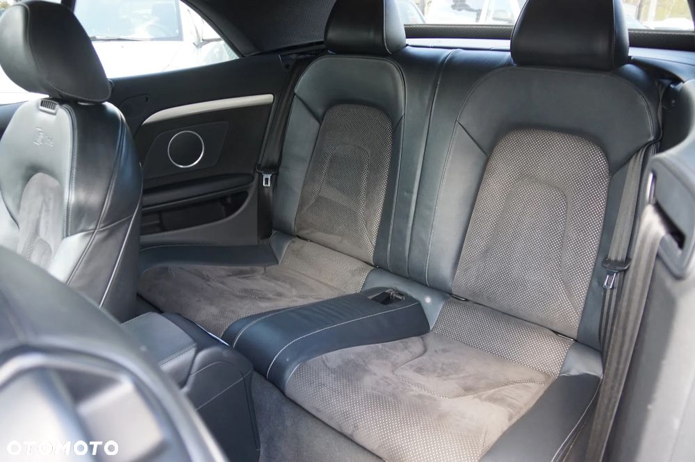Audi A5 Cabrio 2.0 TDI DPF multitronic - 33