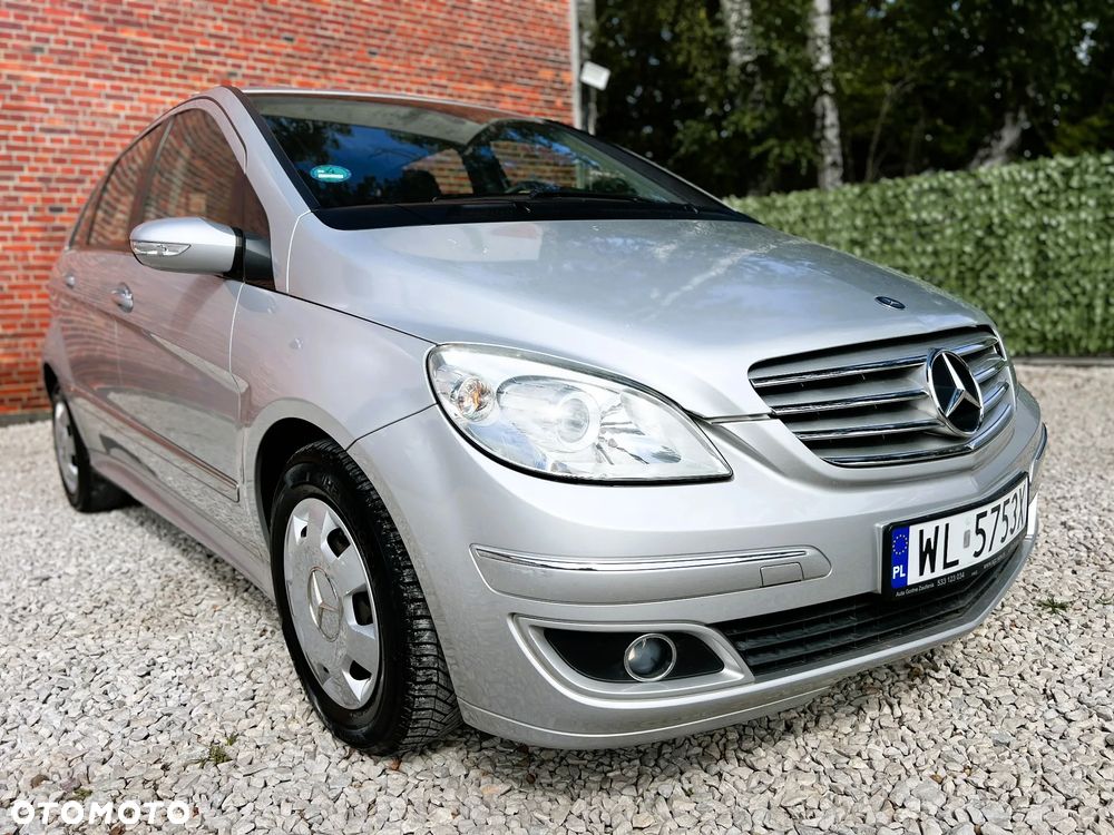 Mercedes-Benz Klasa B - 35