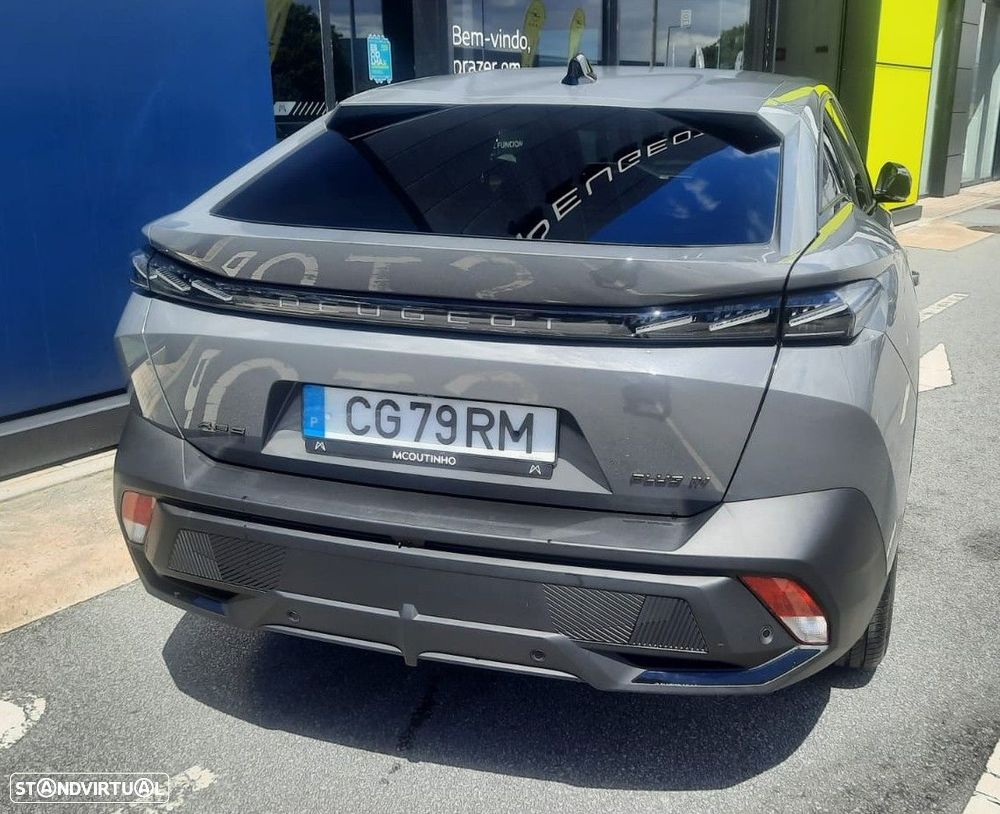 Peugeot 408 - 4