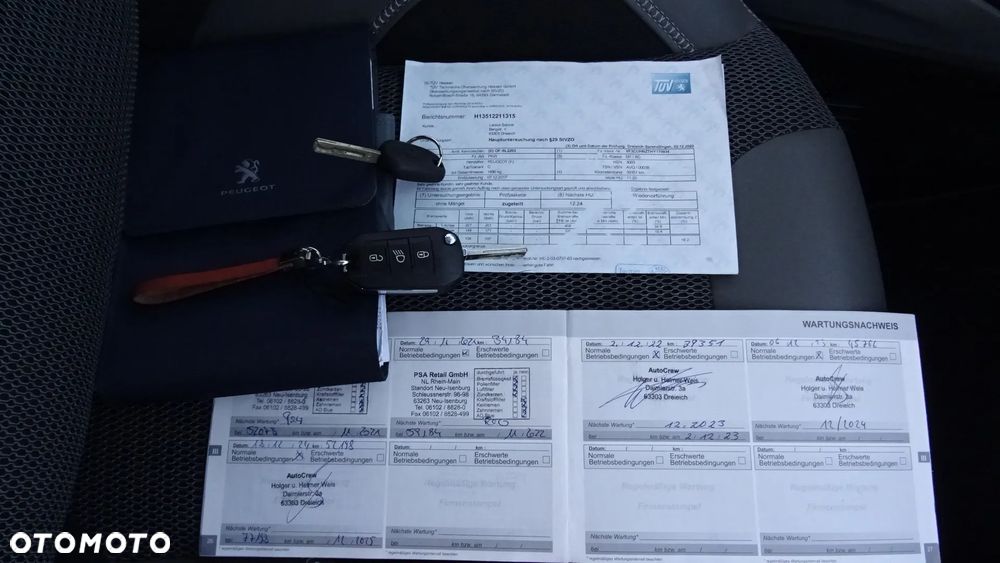 Peugeot 2008 1.2 Pure Tech GPF Allure S&S EAT6 - 10