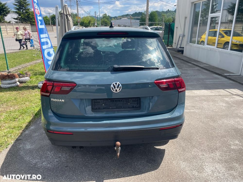 Volkswagen Tiguan - 3
