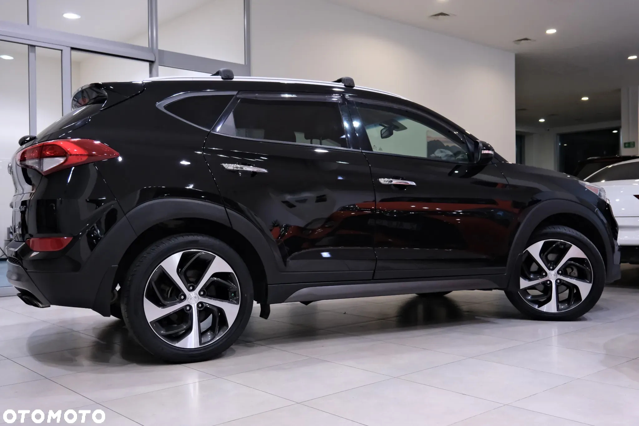 Hyundai Tucson - 14