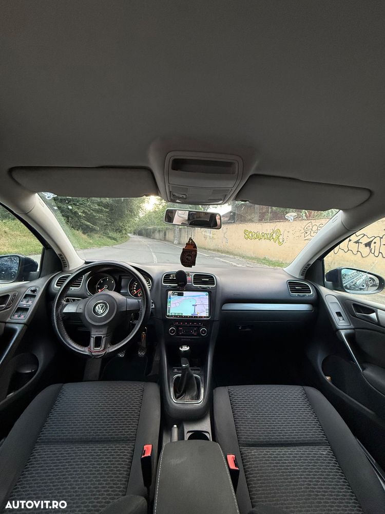 Volkswagen Golf - 5