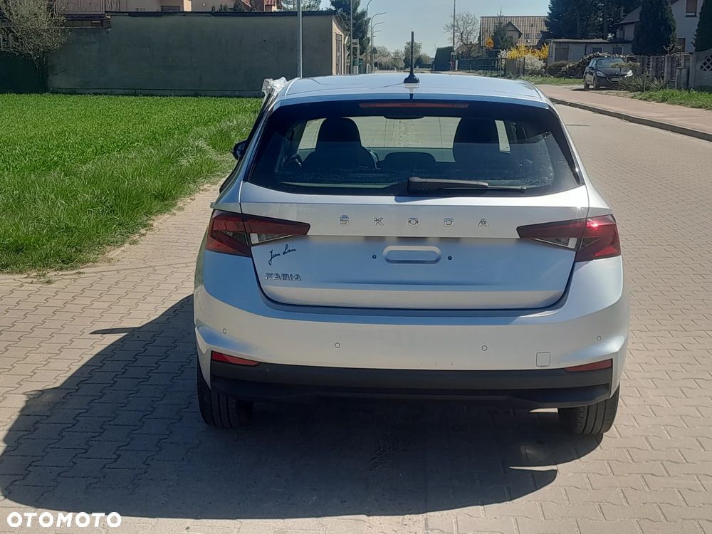 Skoda Fabia 1.0 TSI DSG Ambition - 7