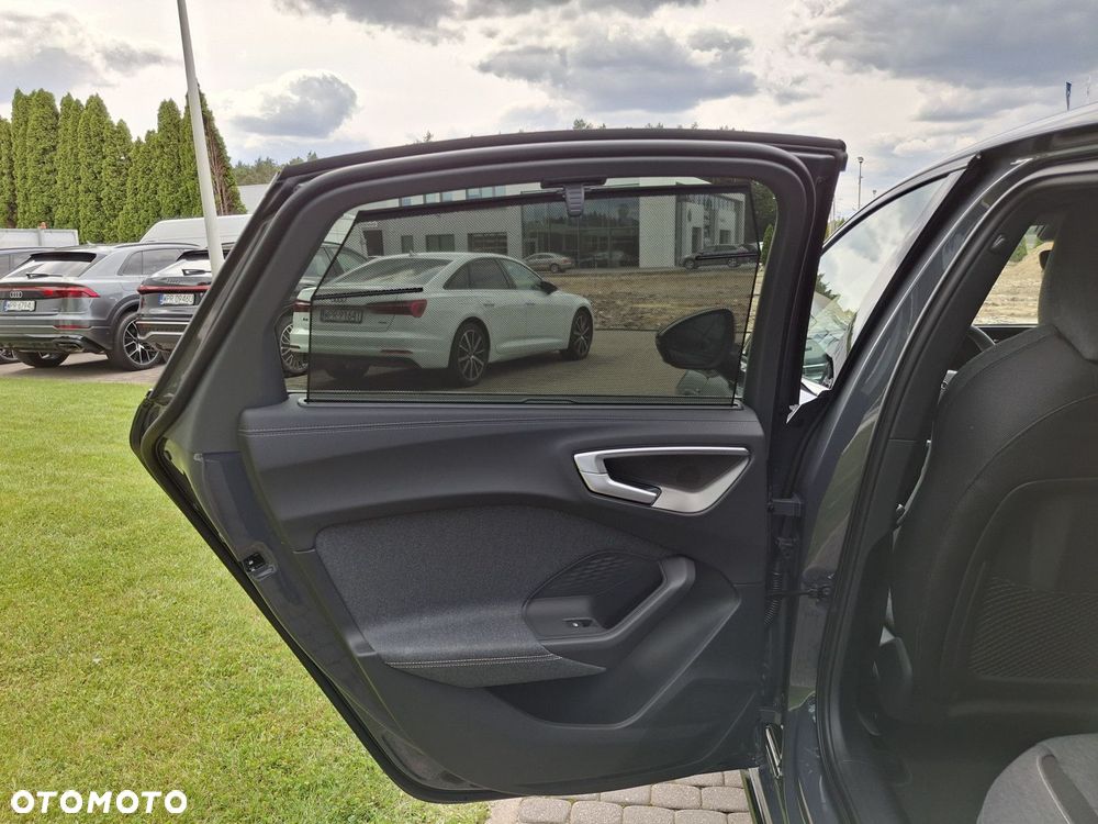 Audi A5 Limousine - 21