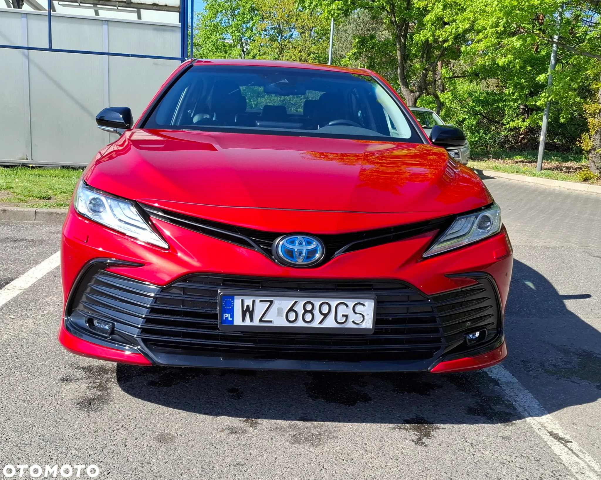Toyota Camry ver-2-5-hybrid-executive-cvt - 3