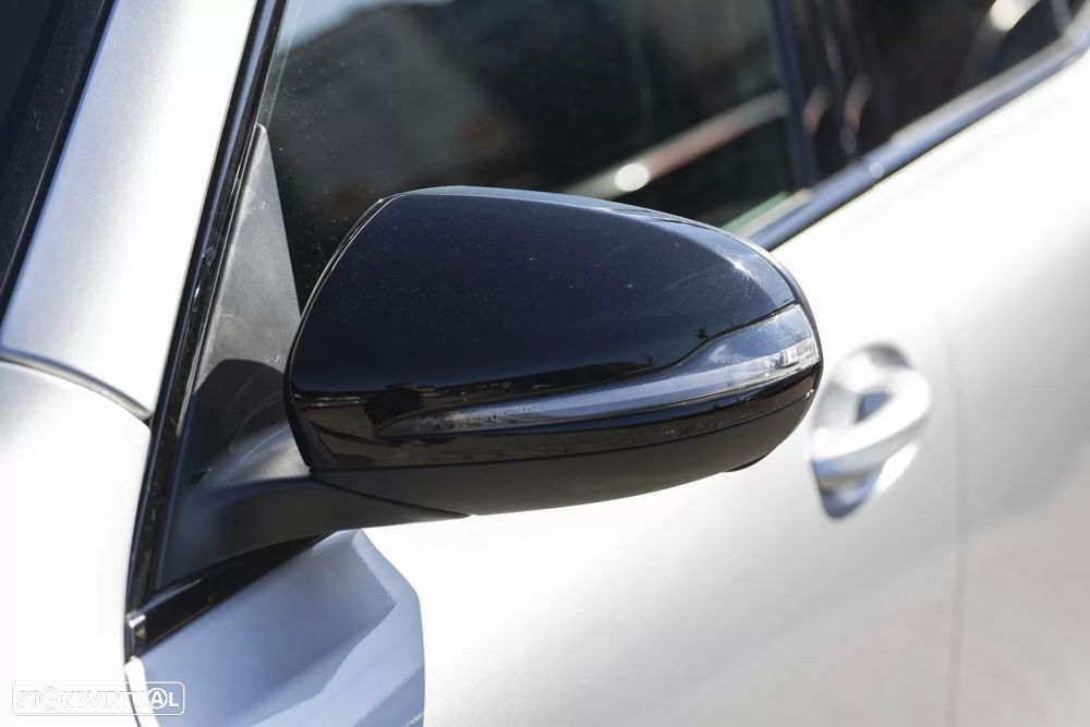 Mercedes-Benz GLB 180 d AMG Line - 8