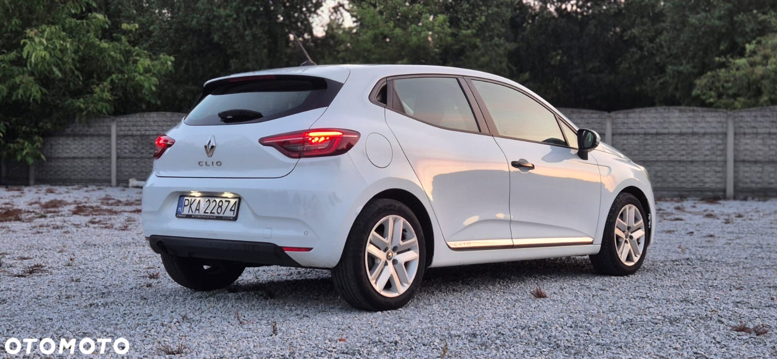 Renault Clio - 7