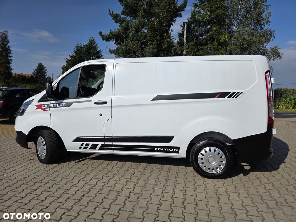 Ford Transit Custom - 8