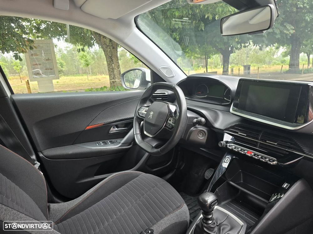 Peugeot 2008 PureTech 130 Active Pack - 18