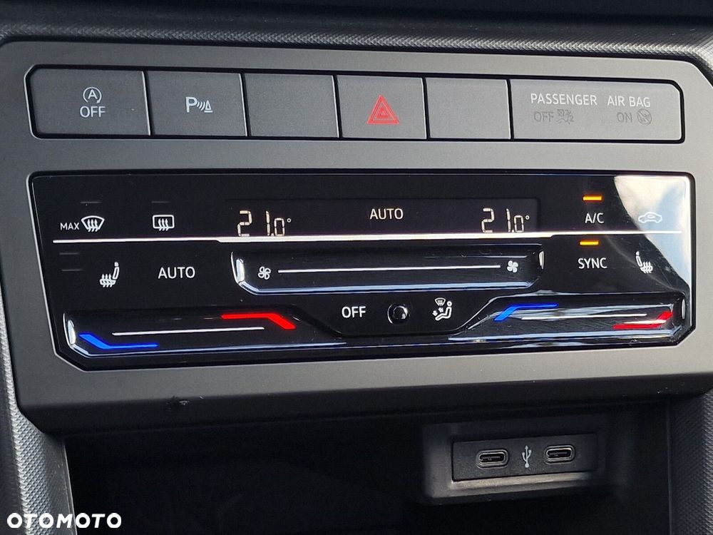 Volkswagen T-Cross 1.0 TSI - 24