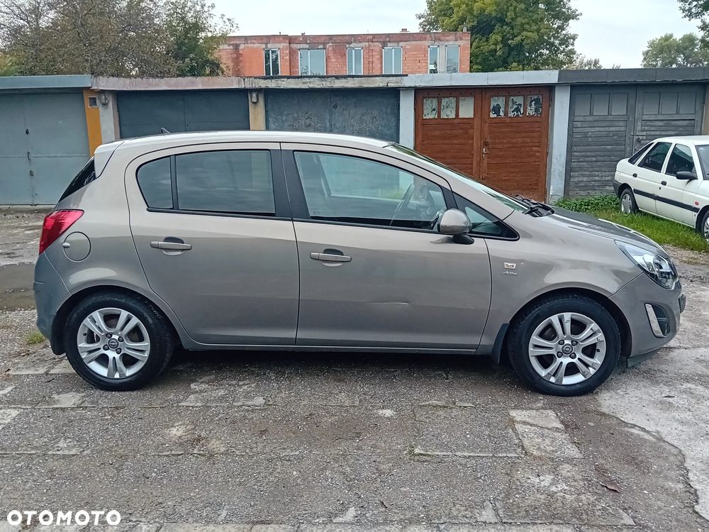 Opel Corsa 1.4 16V Color Elegance - 23