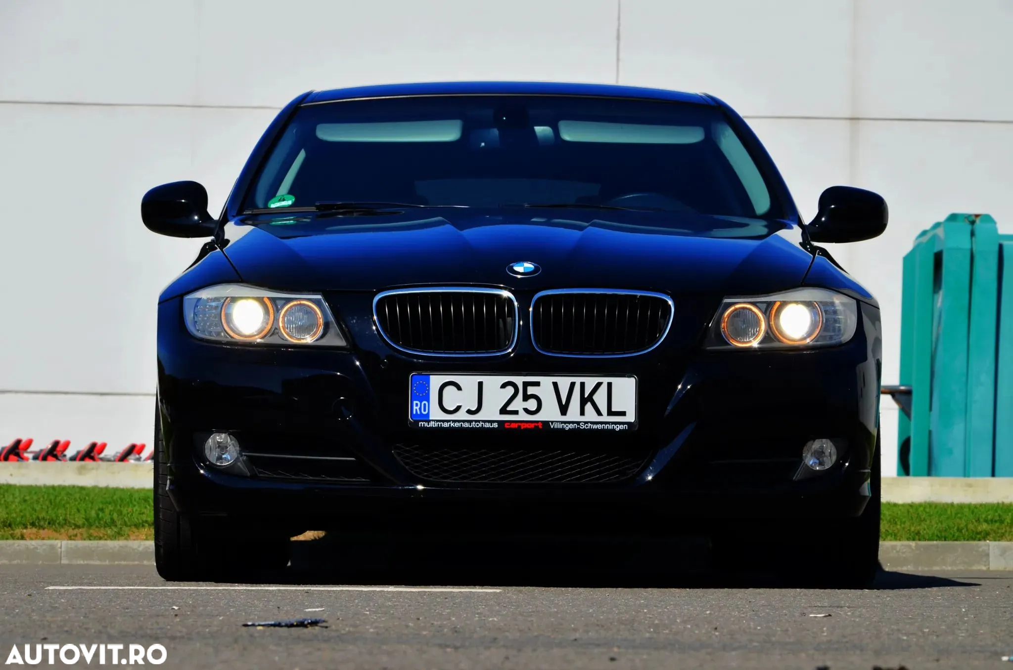 BMW Seria 3 318d DPF Touring Aut. Edition Lifestyle - 6