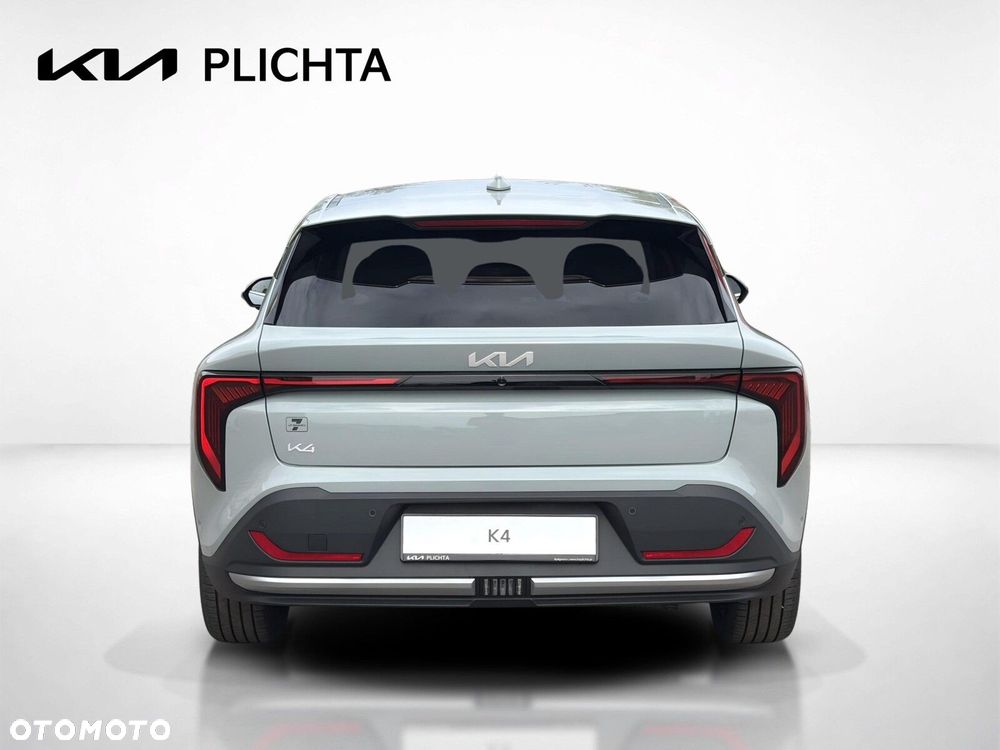 Kia K4 - 5