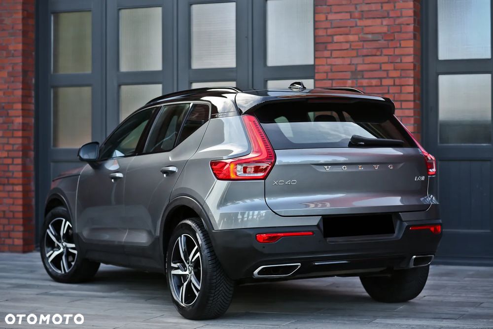 Volvo XC 40 D3 AWD Geartronic R-Design - 13