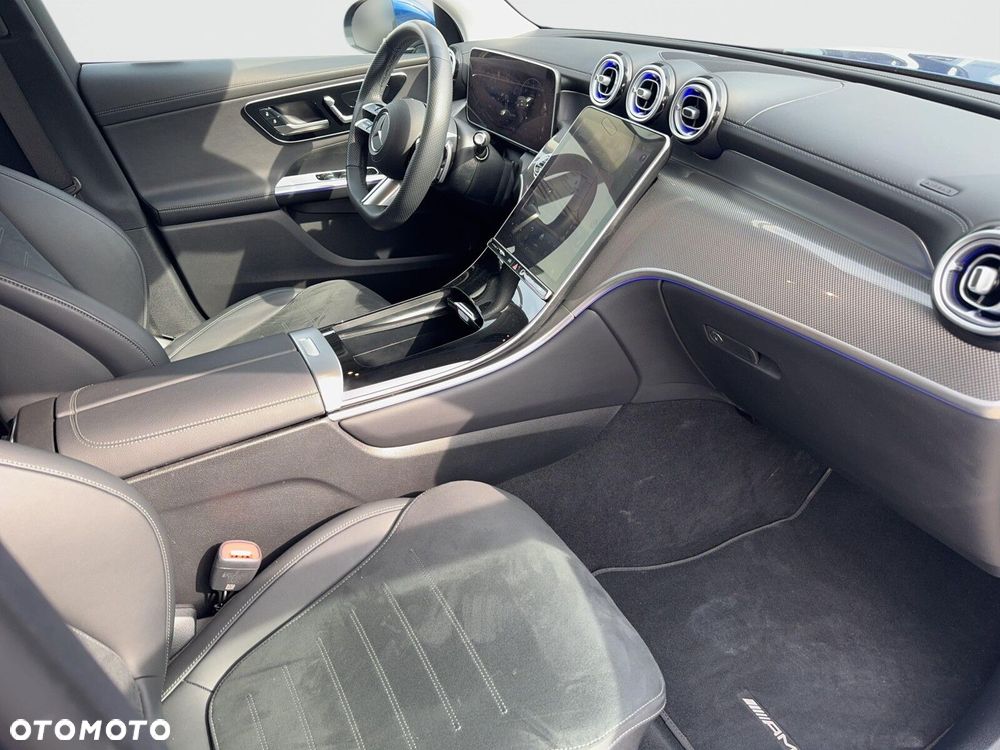 Mercedes-Benz GLC - 22